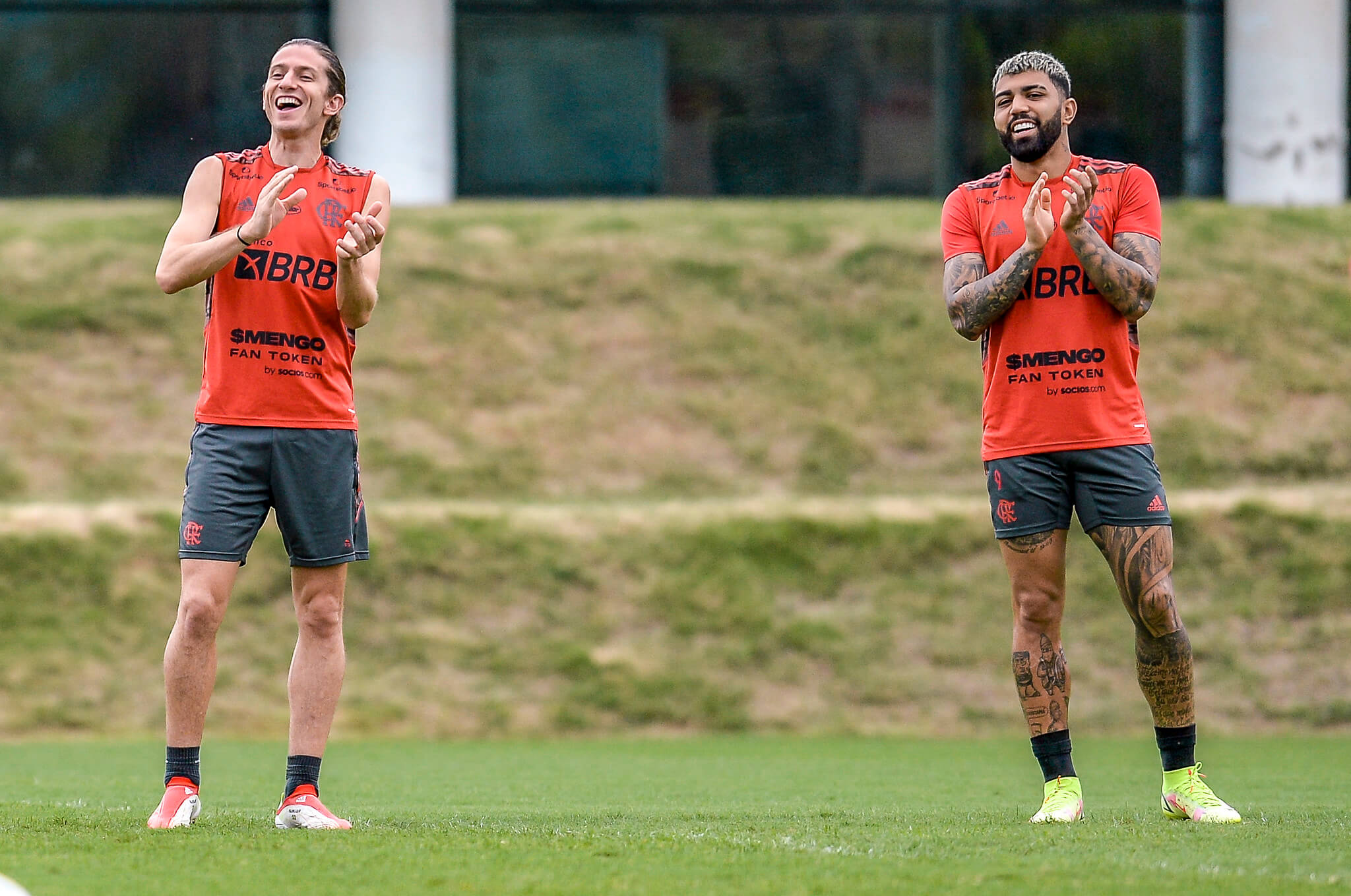Filipe Luís e Gabigol no treino do Flamengo deste sábado