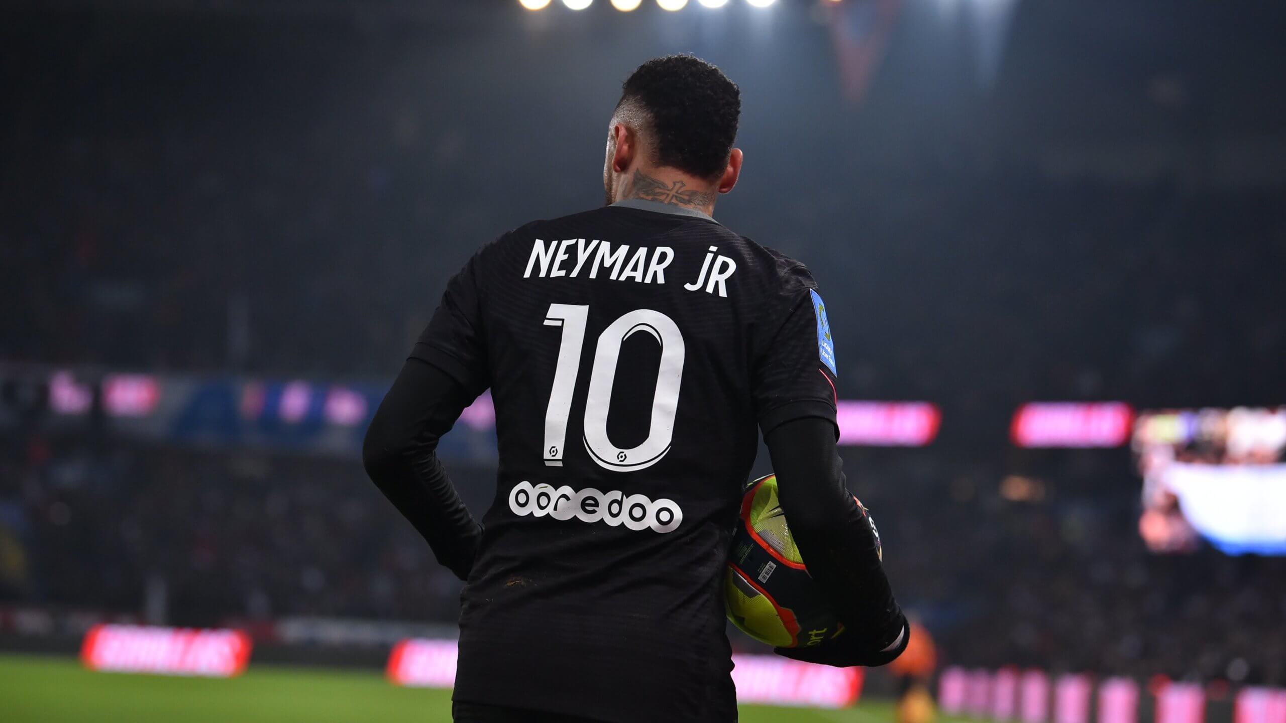 Neymar concorre ao prêmio de melhor do mundo da Fifa