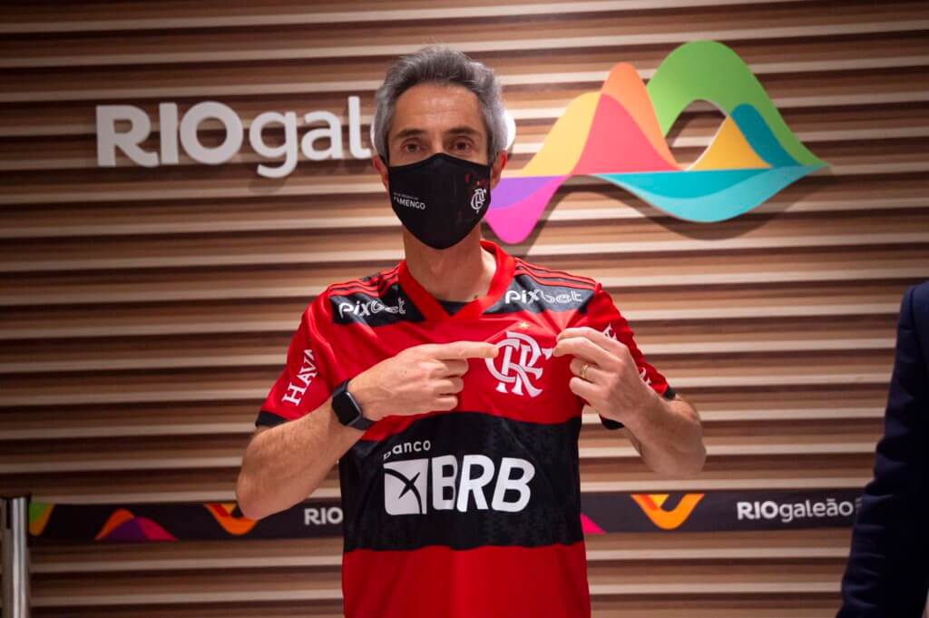 Paulo Sousa já está no Rio de Janeiro para comandar o Flamengo