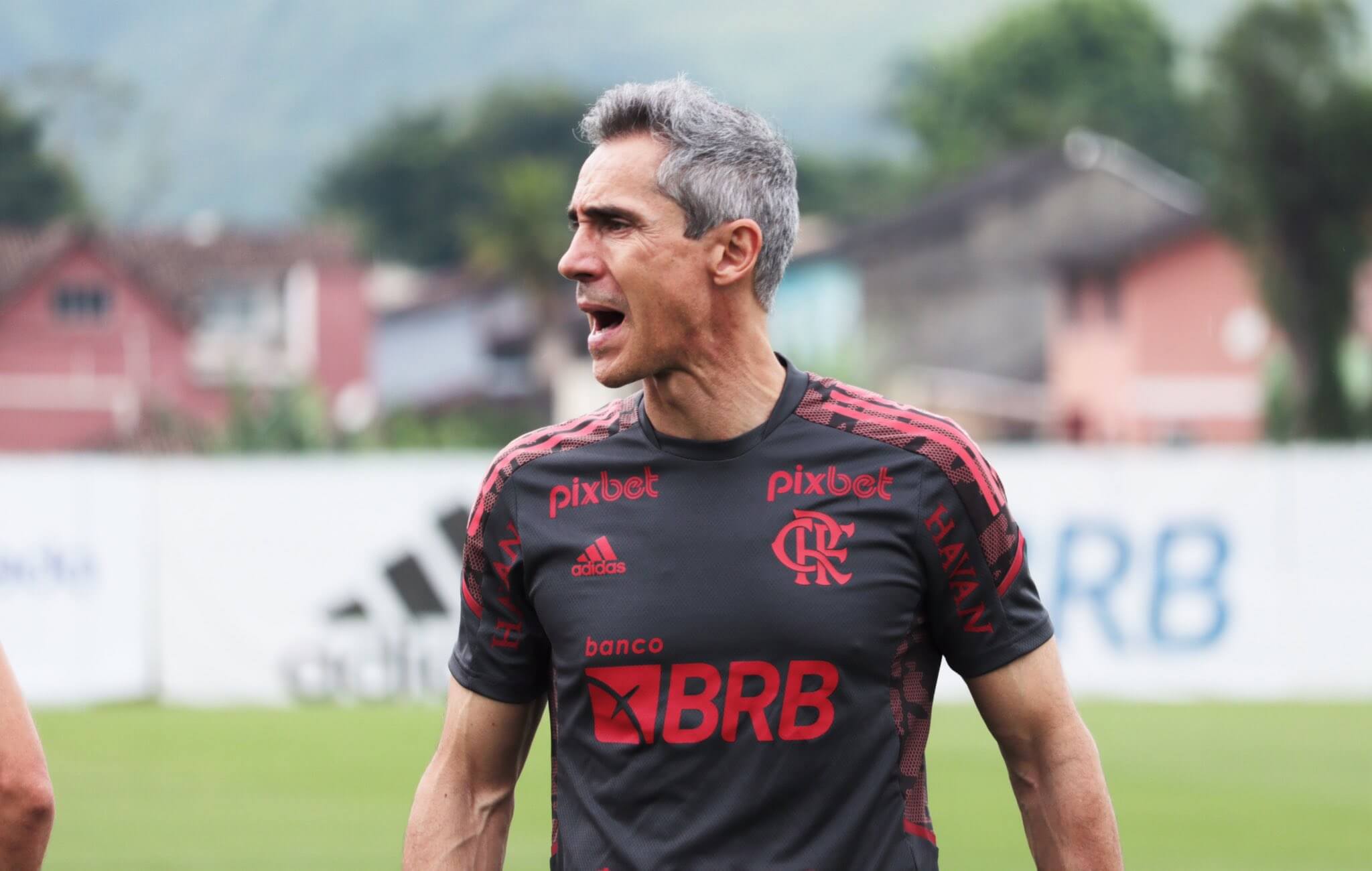 Paulo Sousa começou os trabalhos no Flamengo