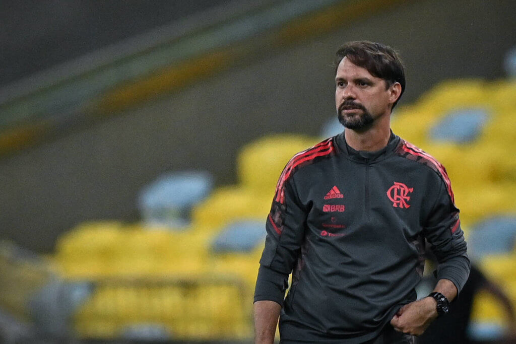 Maurício Souza, ex-Flamengo, é o novo técnico do Vasco