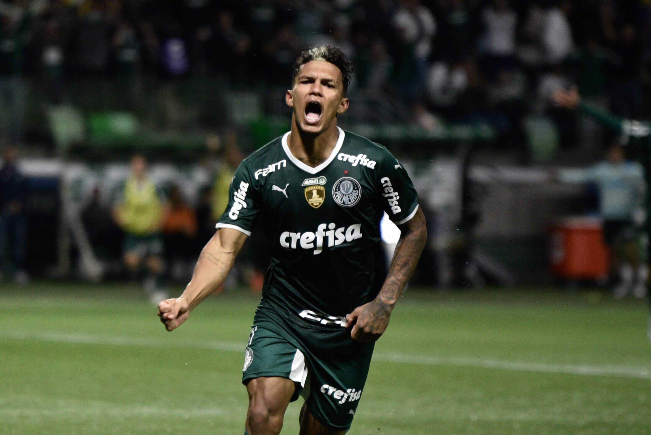Gabriel Verón vai trocar o Palmeiras pelo Porto
