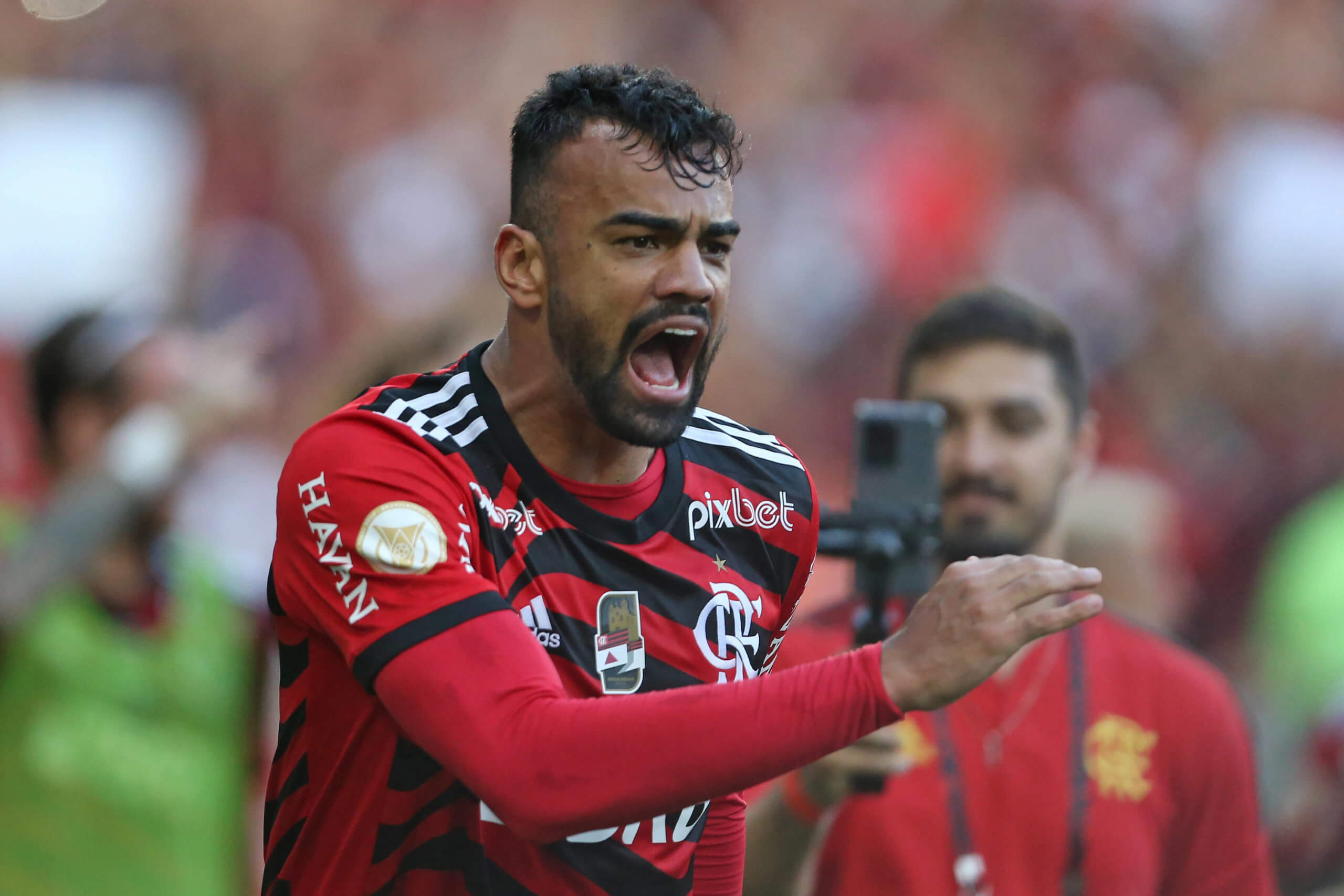 Fabrício Bruno marcou dois gols na vitória rubro-negra
