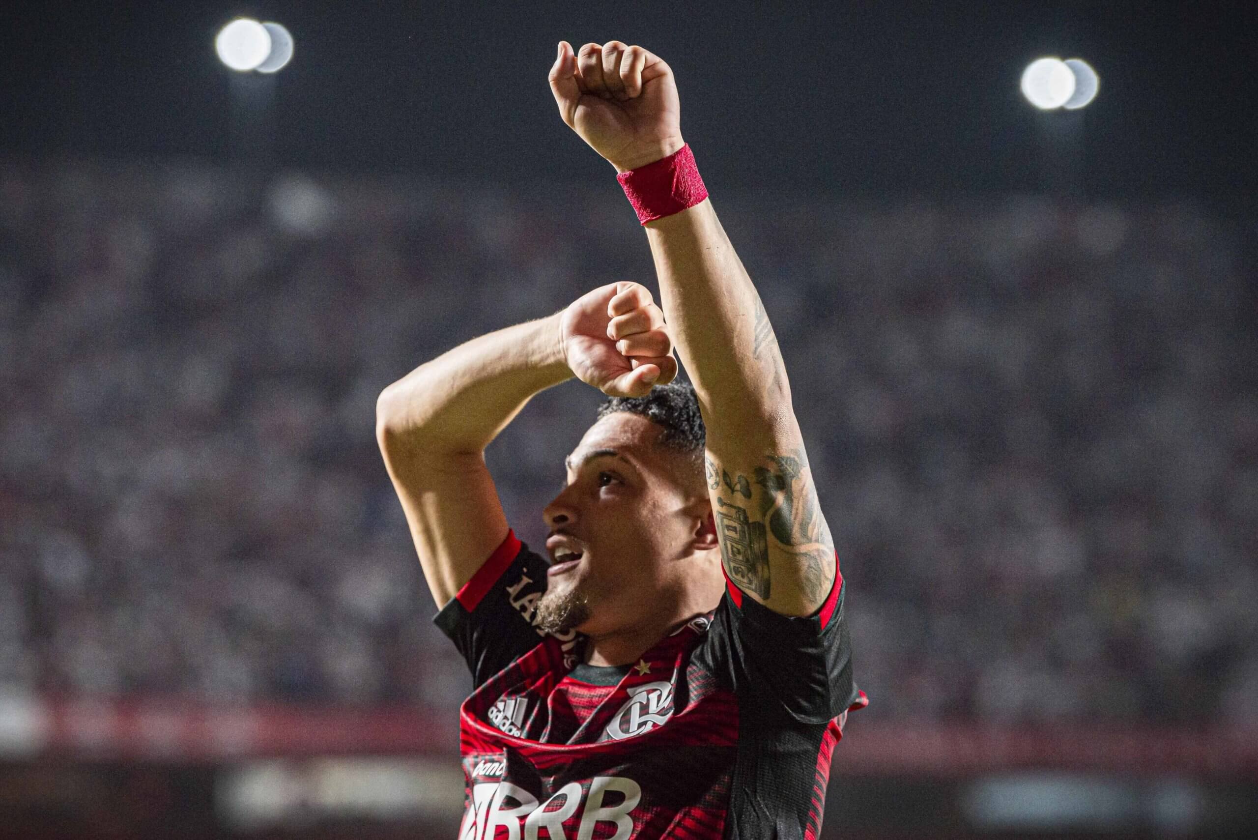 João Gomes vem se destacando com a camisa do Flamengo