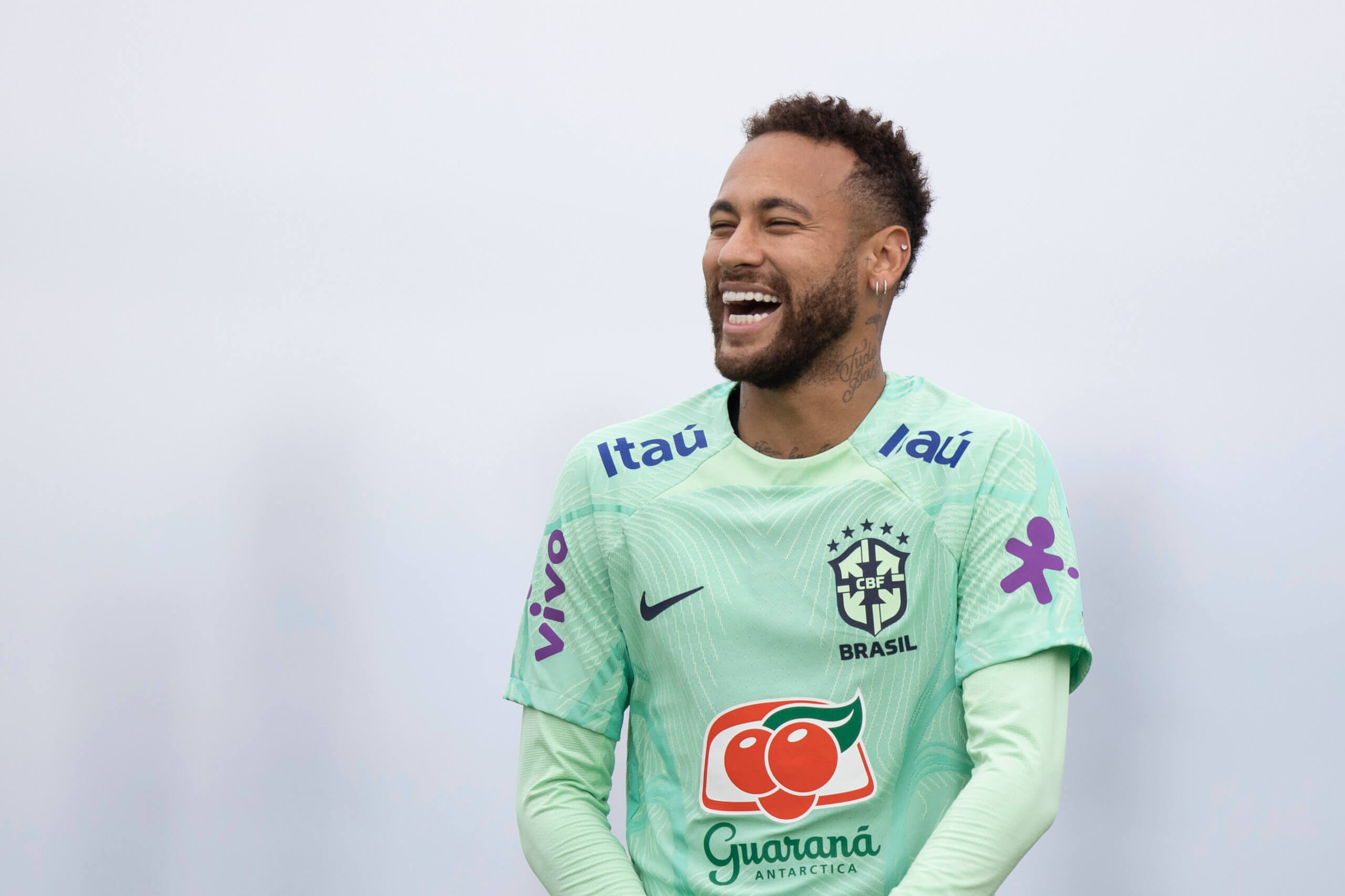 Neymar será titular contra Gana, nesta sexta-feira
