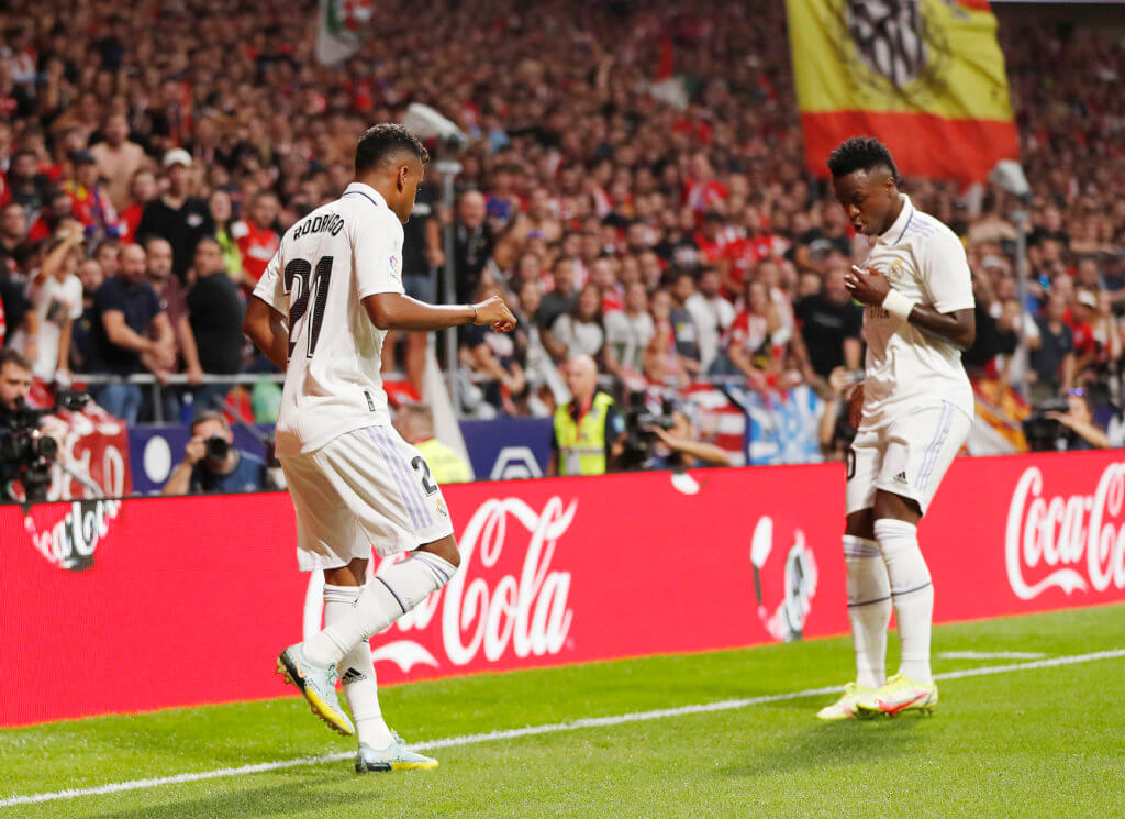 Rodrygo e Vini Jr. bailam na vitória do Real Madrid