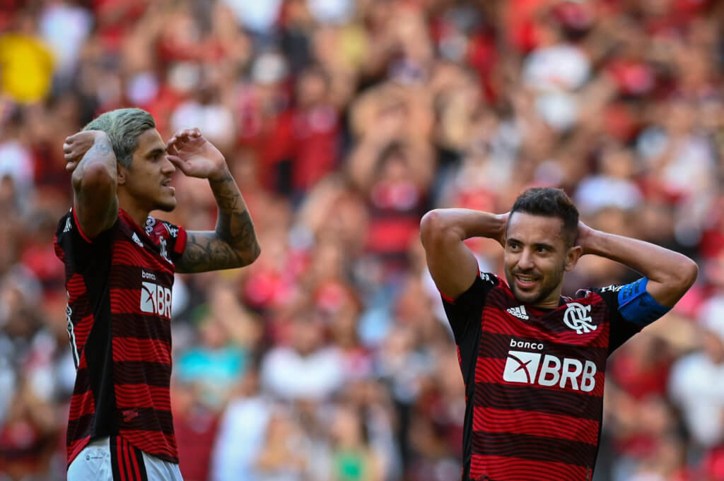 Pedro e Everton Ribeiro, do Flamengo, estão entre os pré-convocados