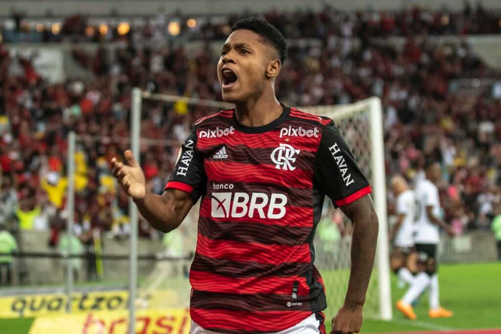 Matheus França pode trocar o Flamengo pelo Newcastle