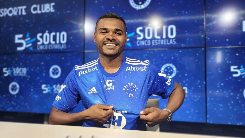 Nikão é o mais novo reforço do Cruzeiro