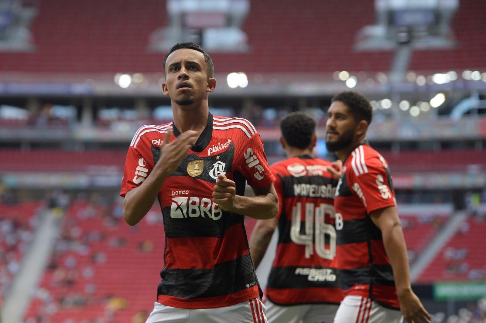 Matheus Gonçalves marcou o gol do jogo