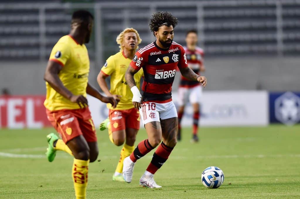 Gabigol passou em branco na derrota do Flamengo
