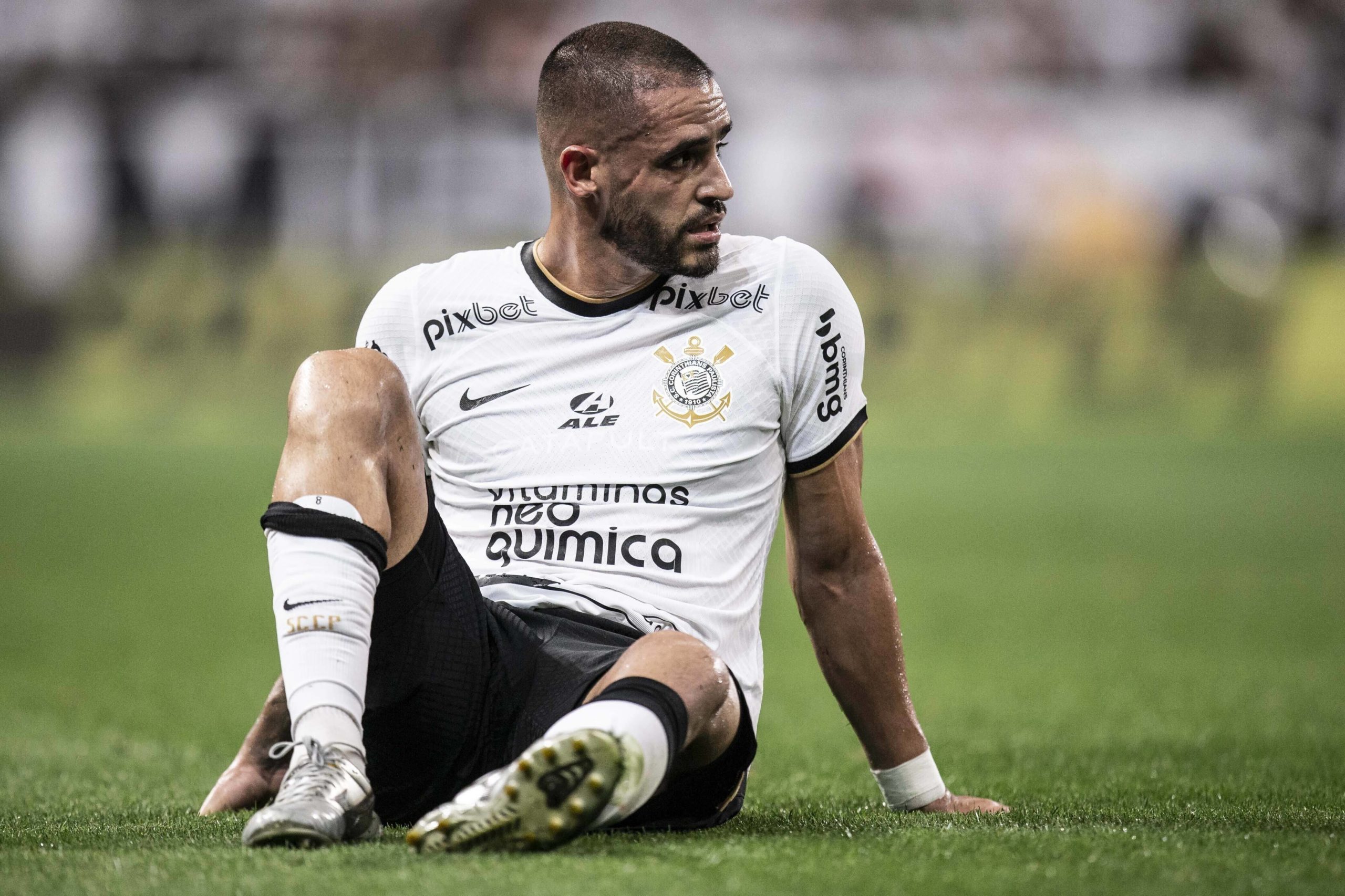Renato Augusto vai desfalcar o Corinthians por até dois meses