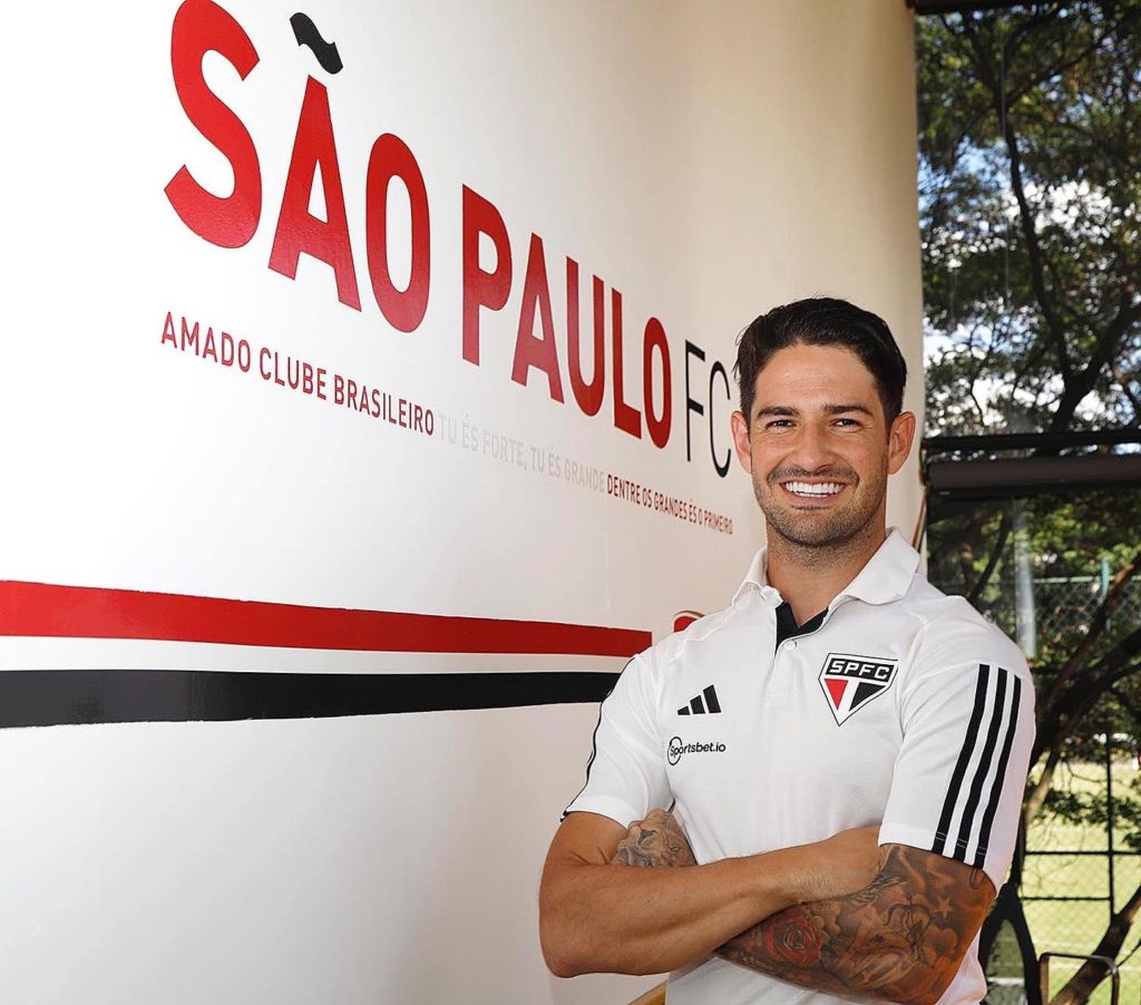 Alexandre Pato é o mais novo reforço do São Paulo