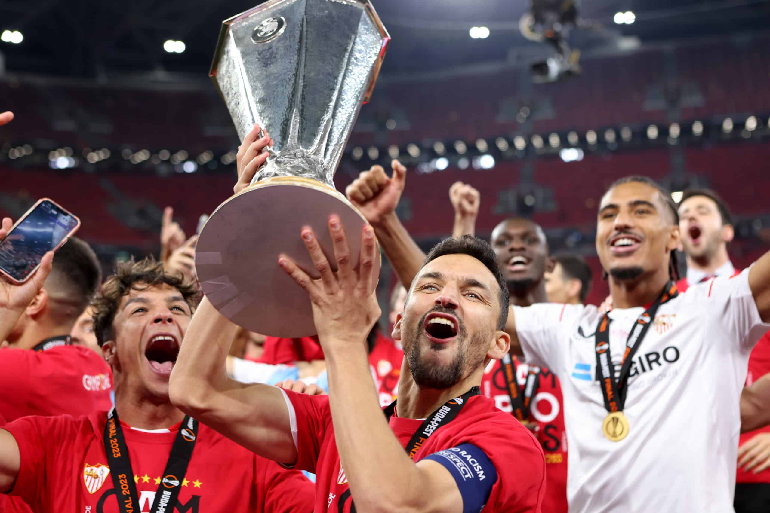 Sevilla vence a Roma nos pênaltis e conquista o seu sétimo título da Liga Europa