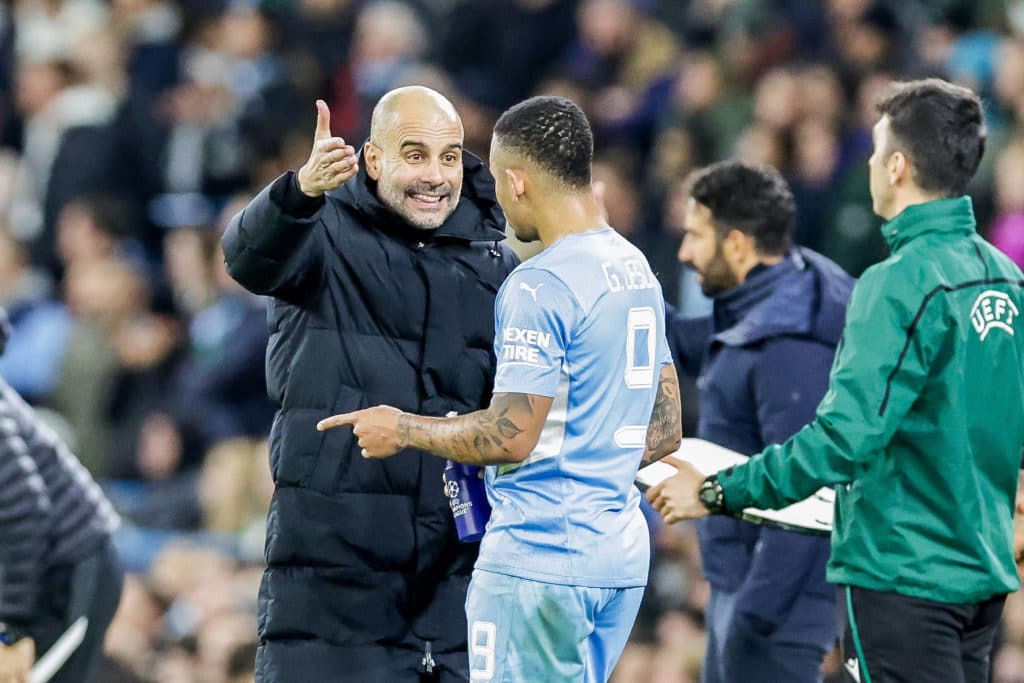 Gabriel Jesus e Guardiola no City