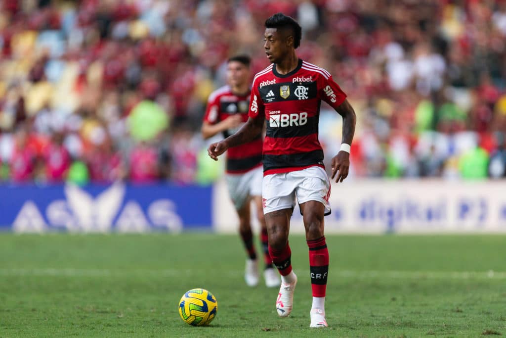 Bruno Henrique em ação pelo Flamengo