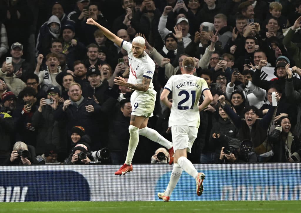 Palpite Aston Villa x Tottenham: 13/05/2023 - Campeonato Inglês