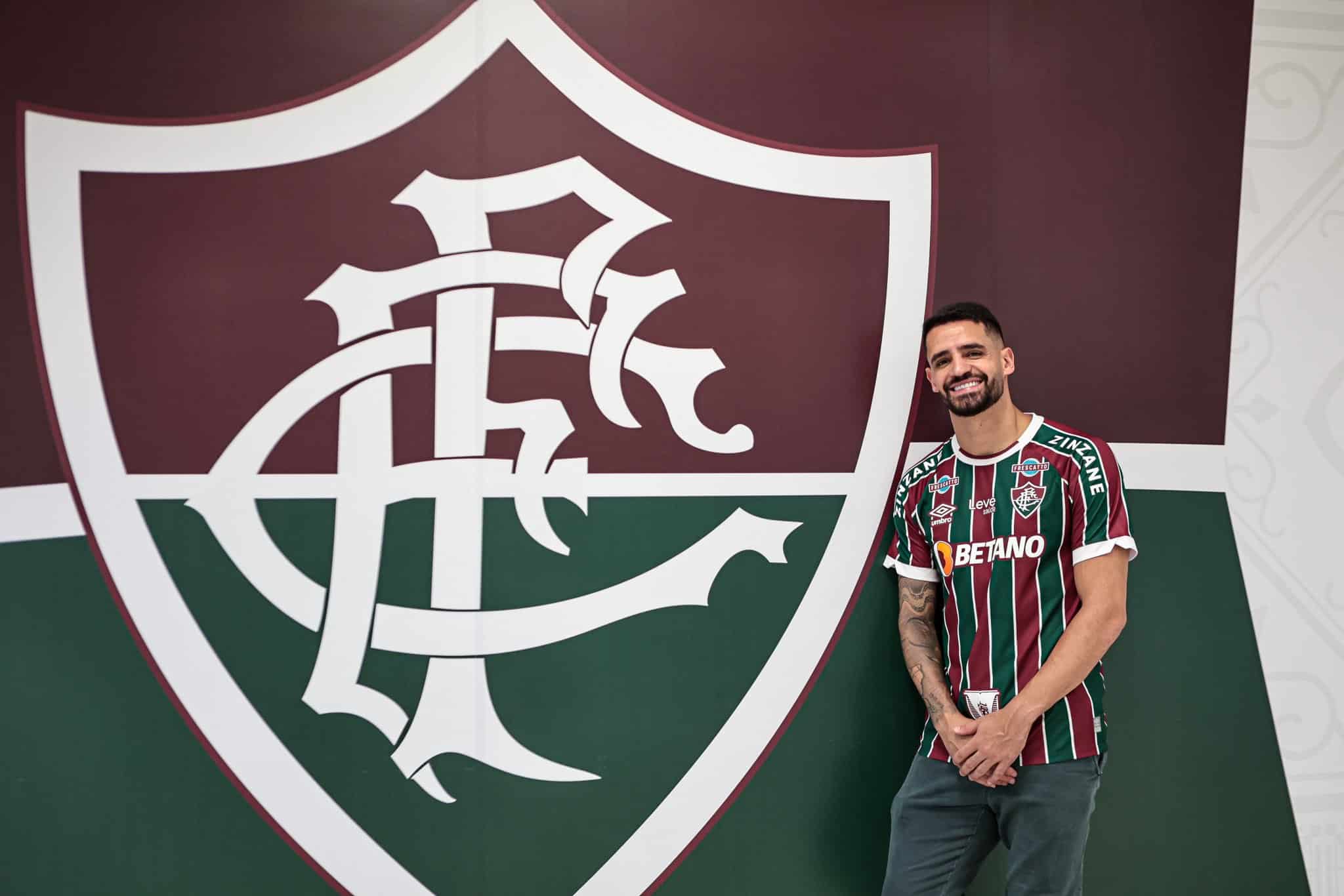 Renato Augusto reforça o Fluminense
