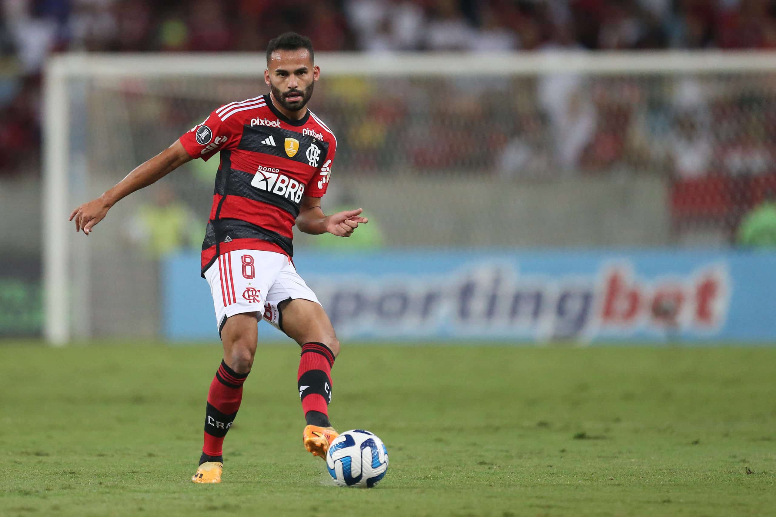 Thiago Maia em ação pelo Flamengo