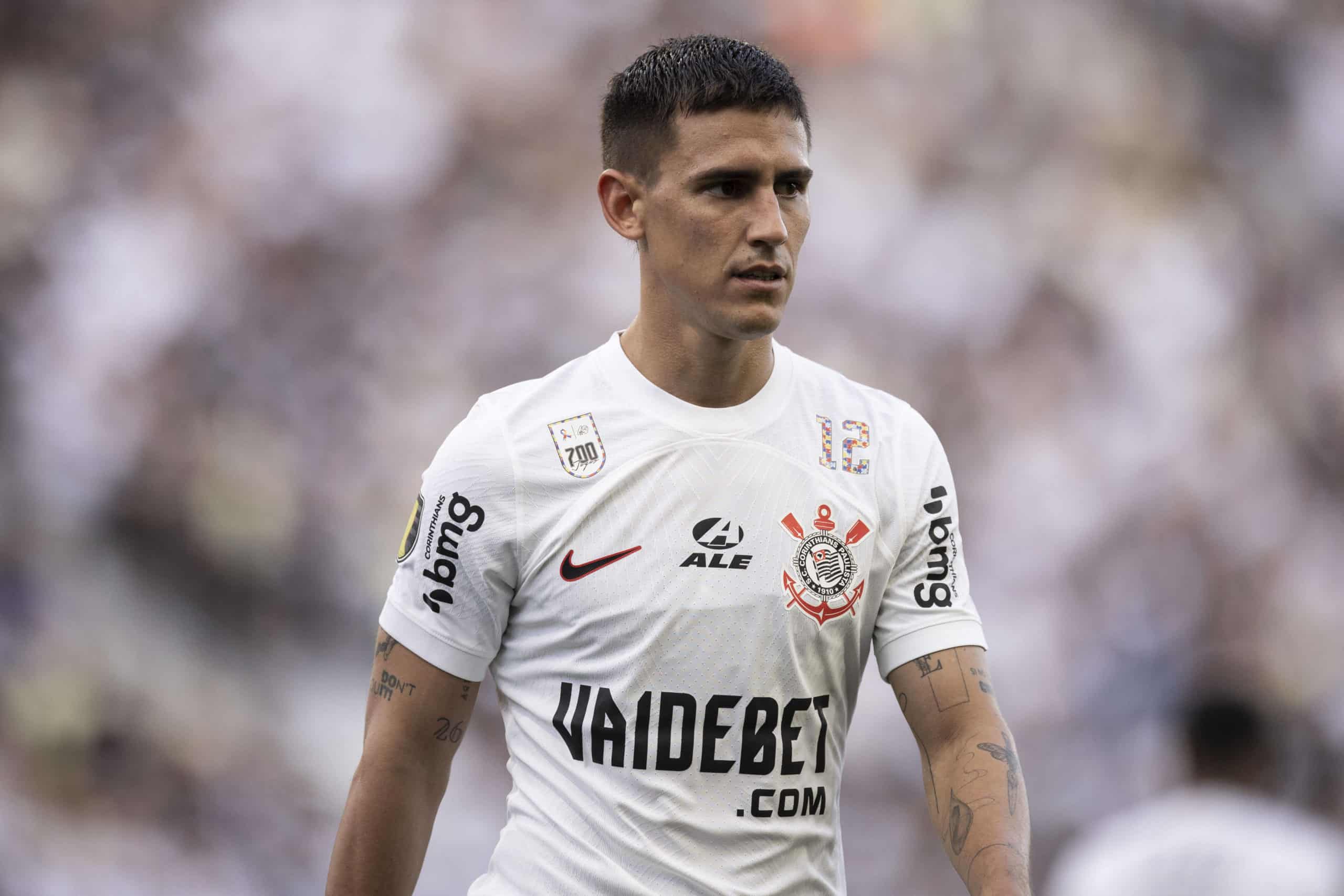 Rojas não aparece no treino e pede para sair do Corinthians