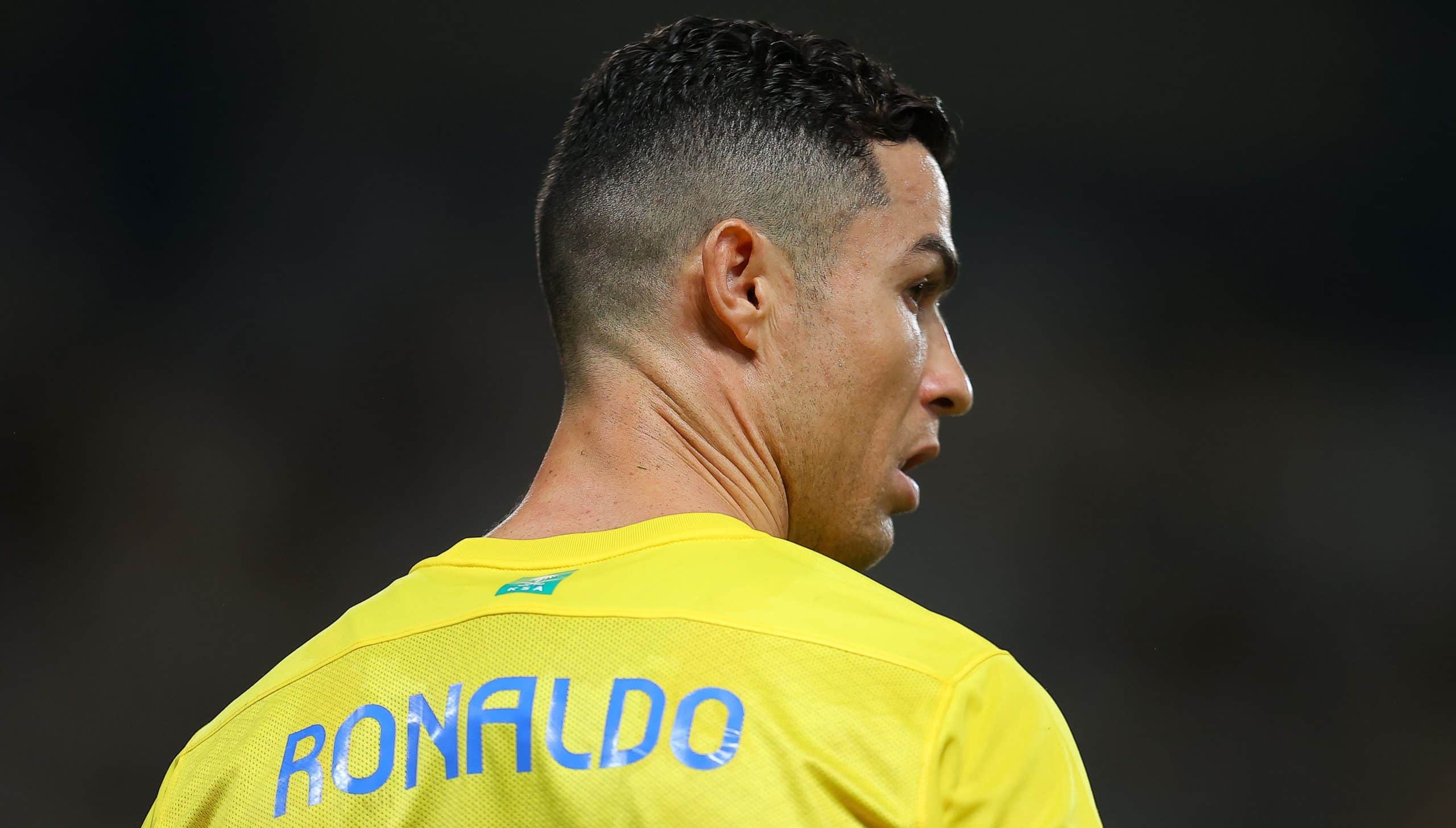 Ex-técnico do Real Madrid coloca Cristiano Ronaldo abaixo de Messi e Ronaldo Fenômeno: ‘Goleador, mas não é gênio’