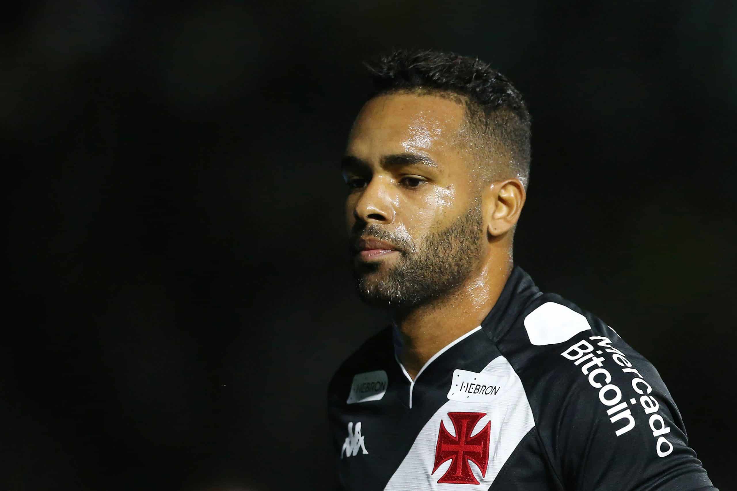 Alex Teixeira vai retornar ao Vasco