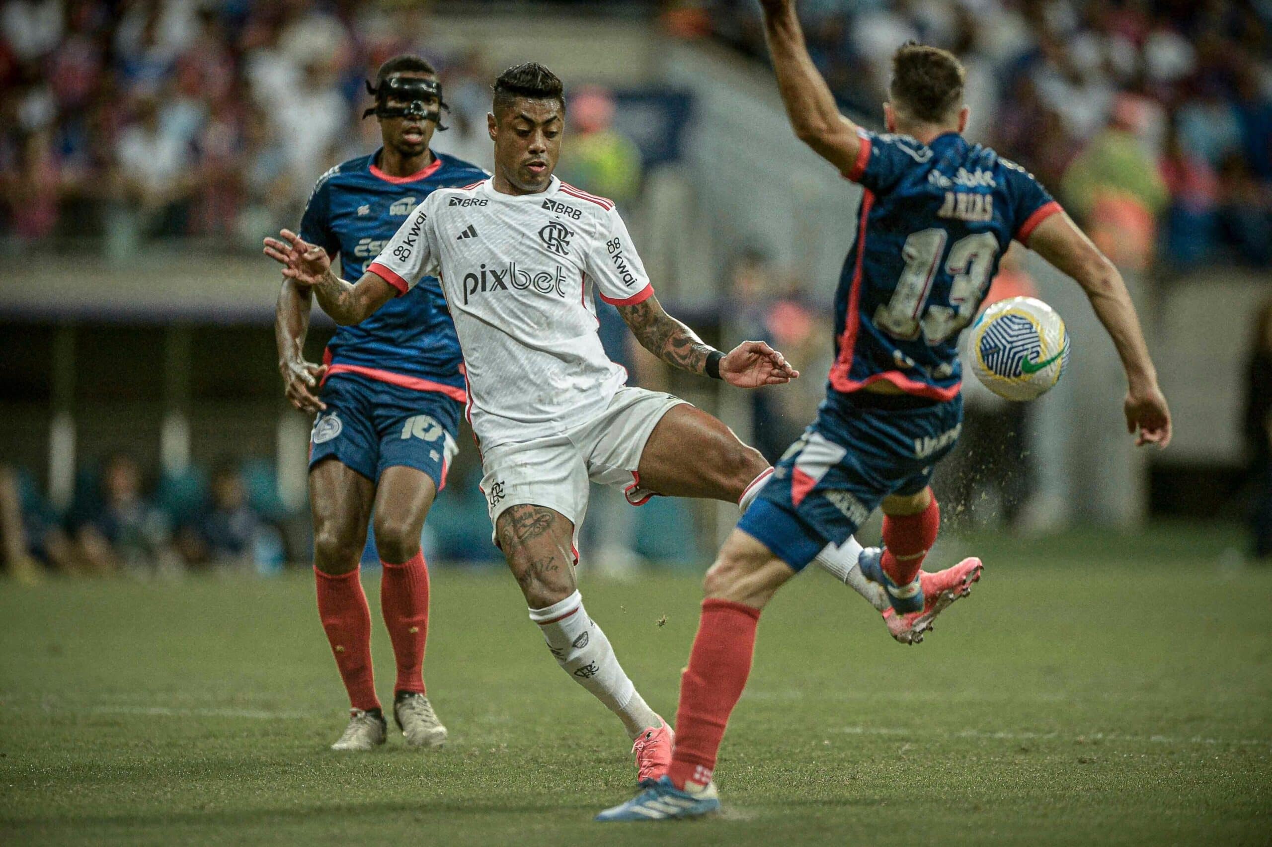 Bruno Henrique marcou o gol do jogo