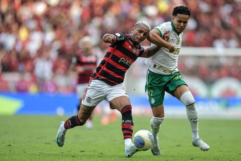 Flamengo e Palmeiras ficaram no 1 a 1