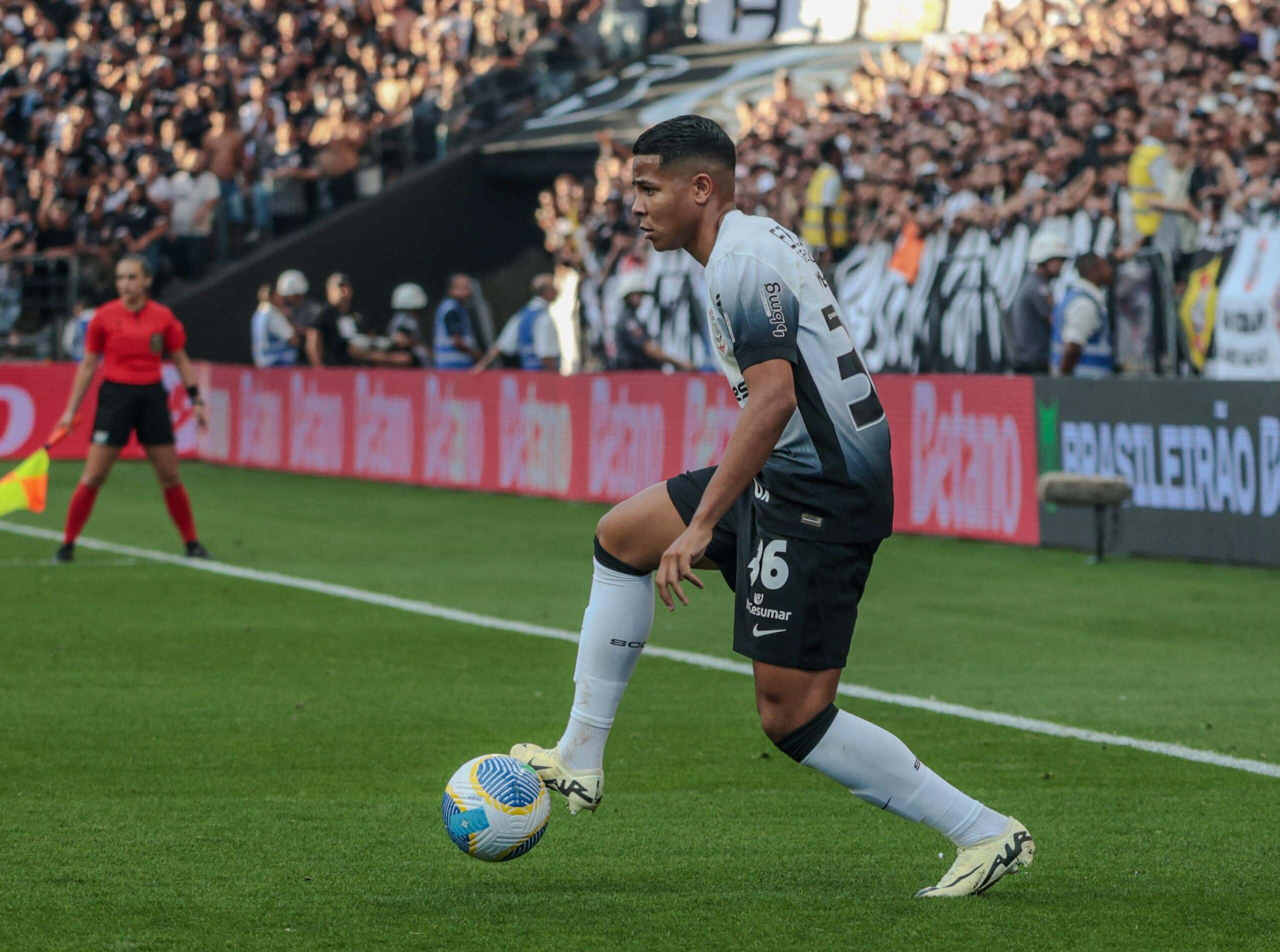 Wesley em ação pelo Corinthians