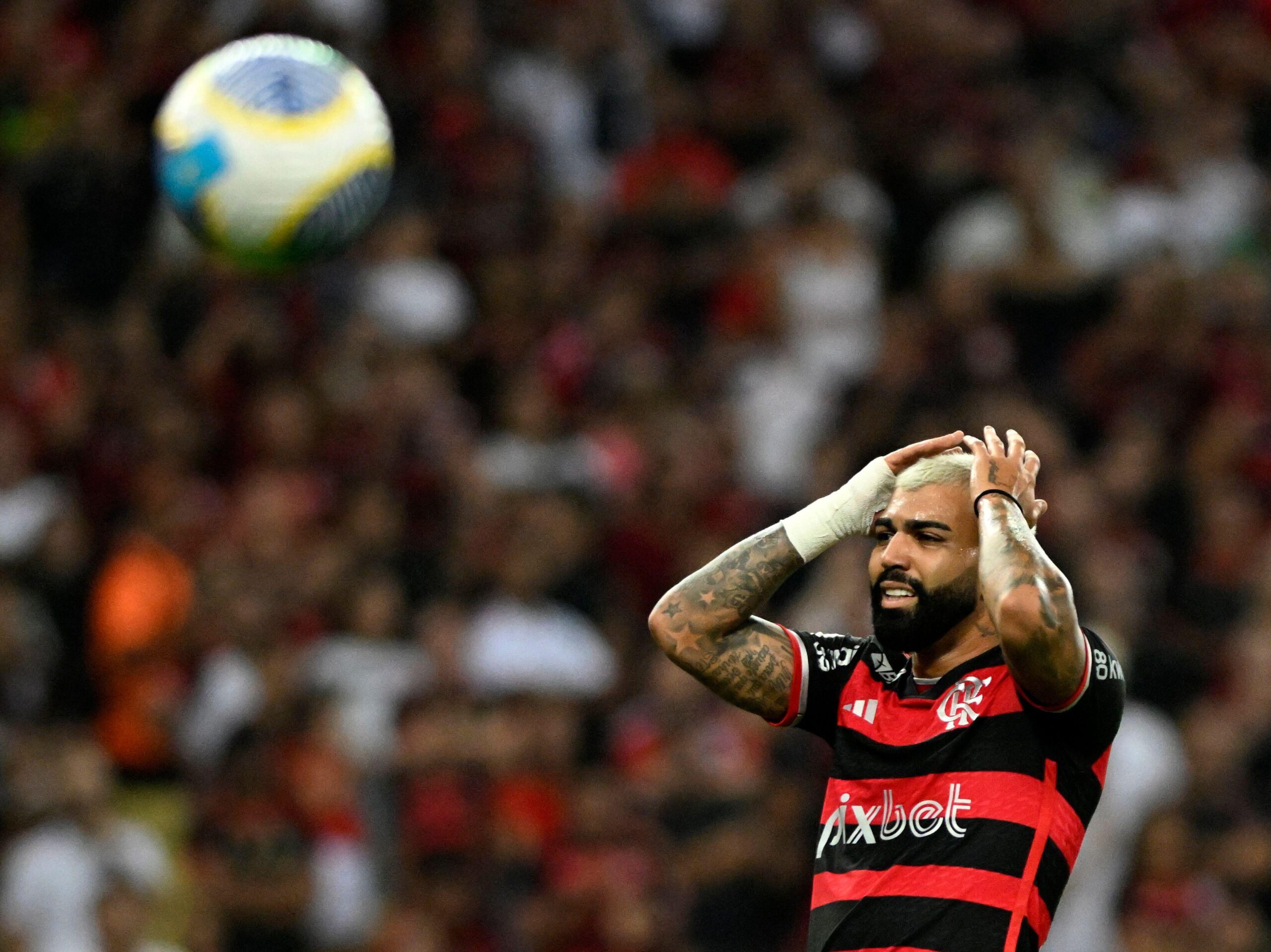 Gabigol volta ao time titular do Flamengo