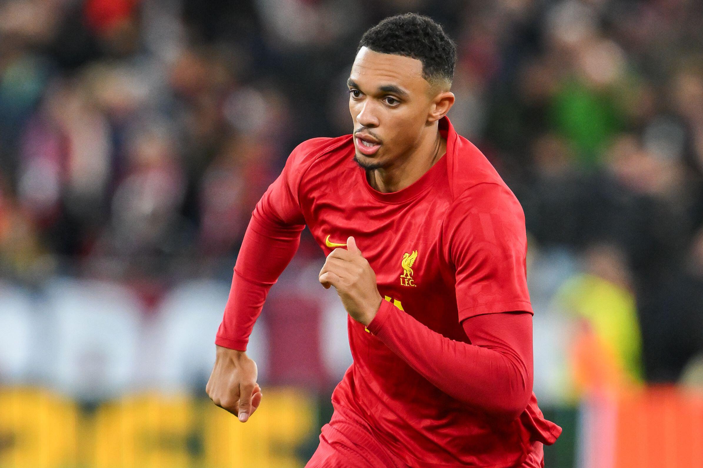 Alexander-Arnold deve reforçar o Real Madrid na janela do final do ano