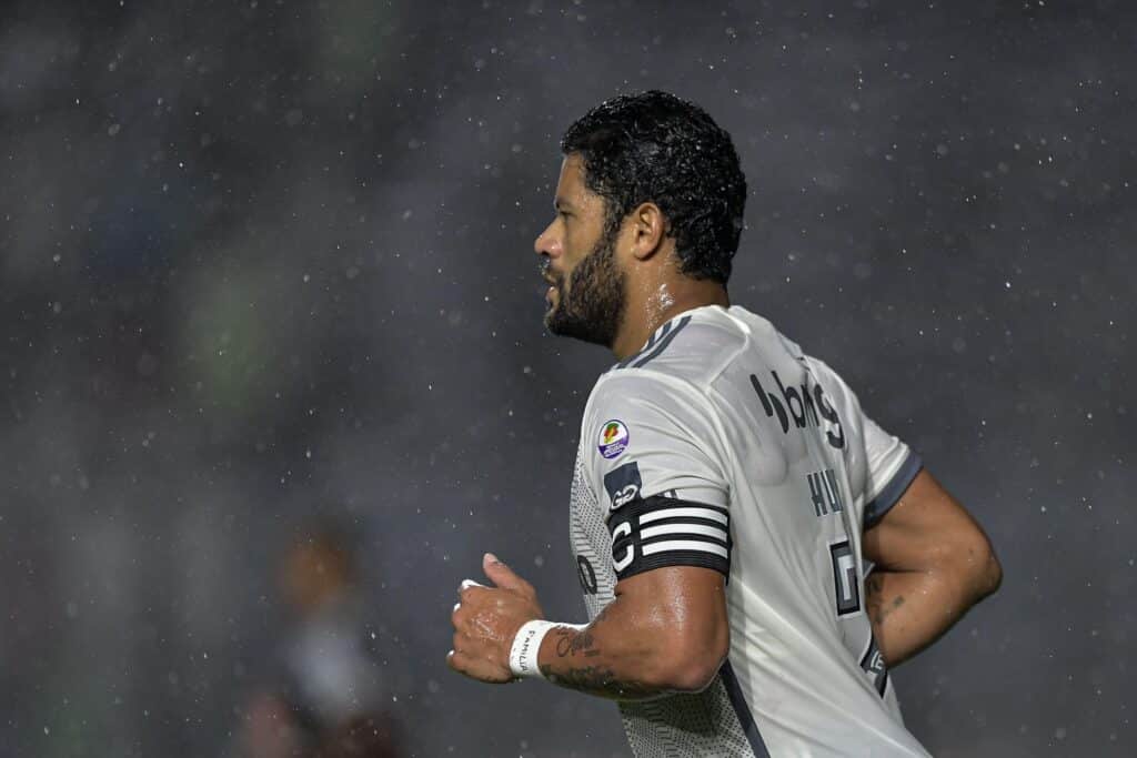 Hulk decidiu o jogo para o Galo