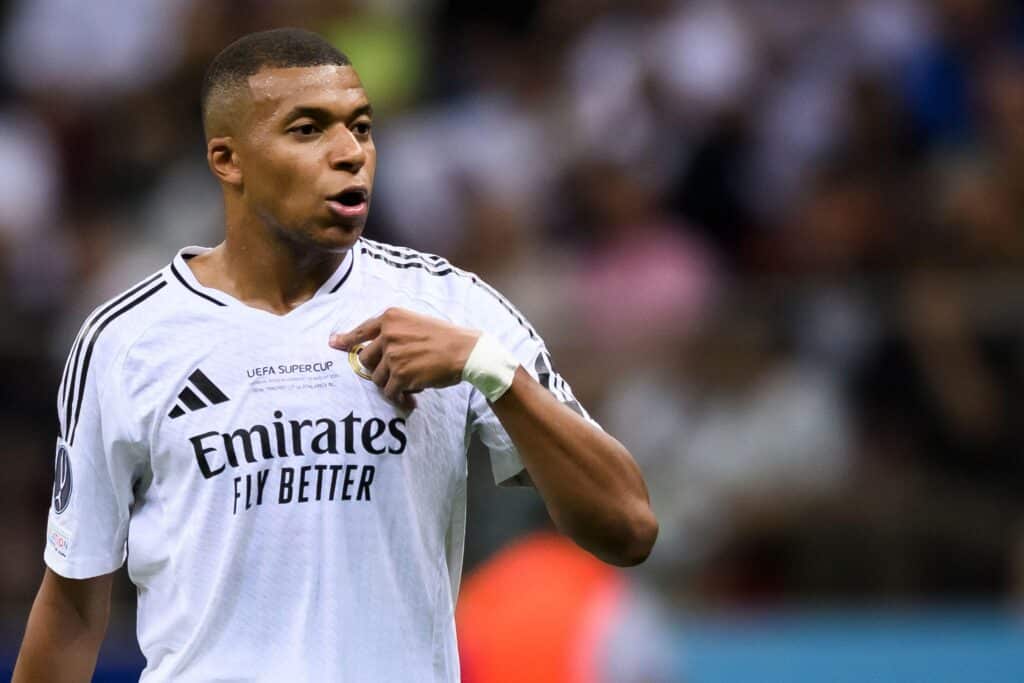 Kylian Mbappé, atualmente, joga no Real Madrid