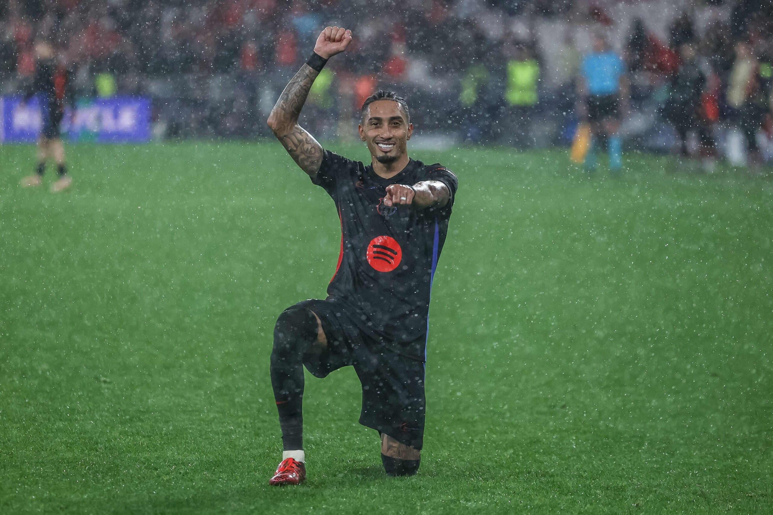 Raphinha brilhou mais uma vez com a camisa do Barça