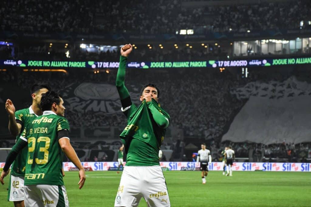 Vitor Reis está de saída do Palmeiras