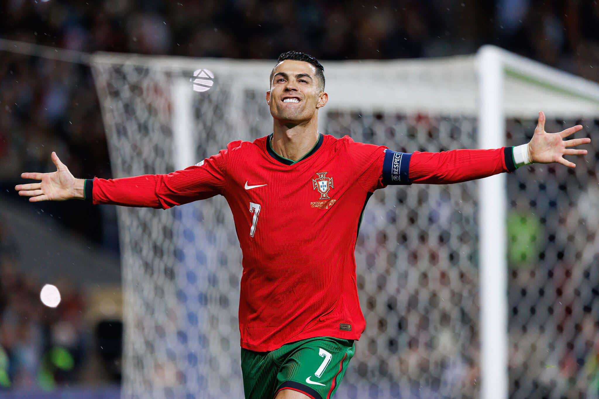 Cristiano Ronaldo é o melhor da história? Ele diz que sim