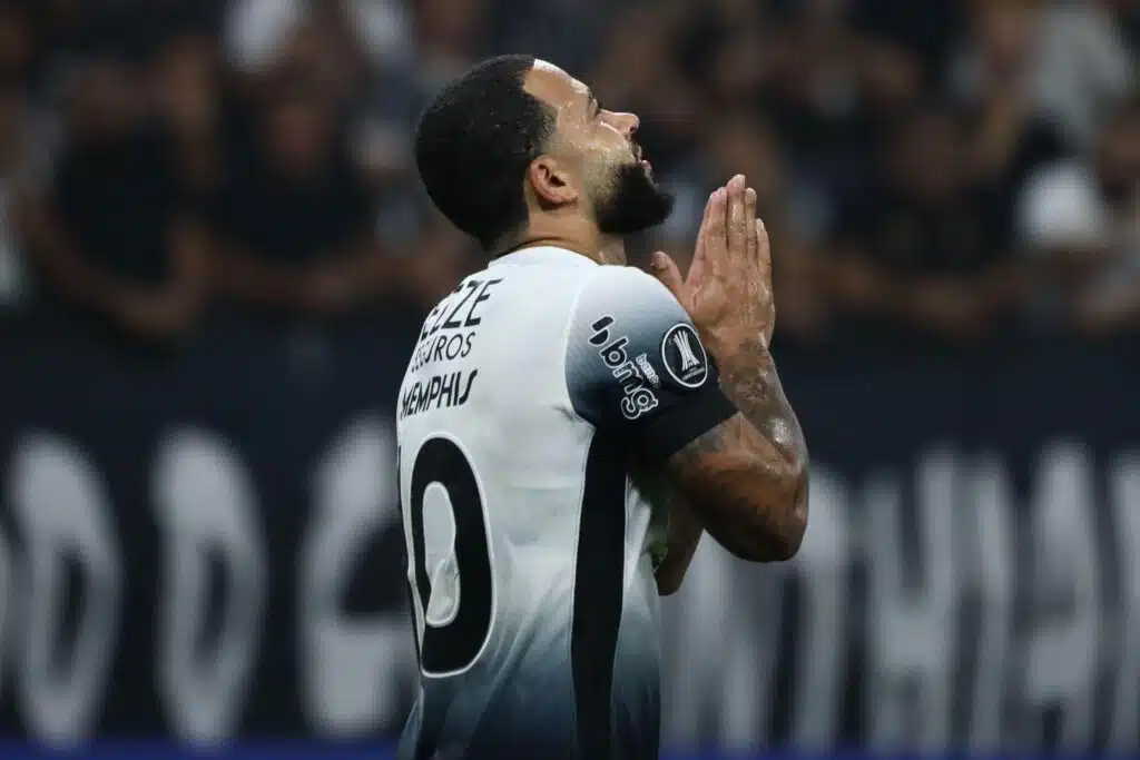 Memphis viu o Corinthians ser eliminado na Liberta