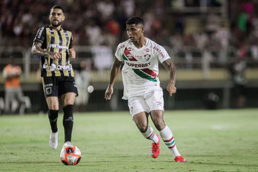 Fluminense segurou o Voltaço e se classificou