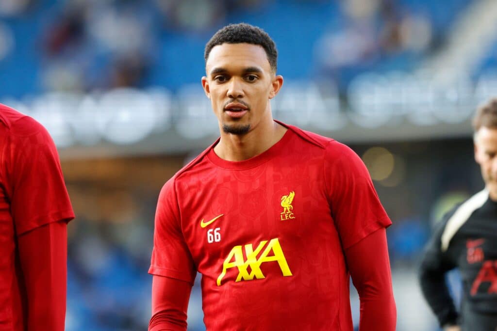 Alexander-Arnold reforça o Real Madrid