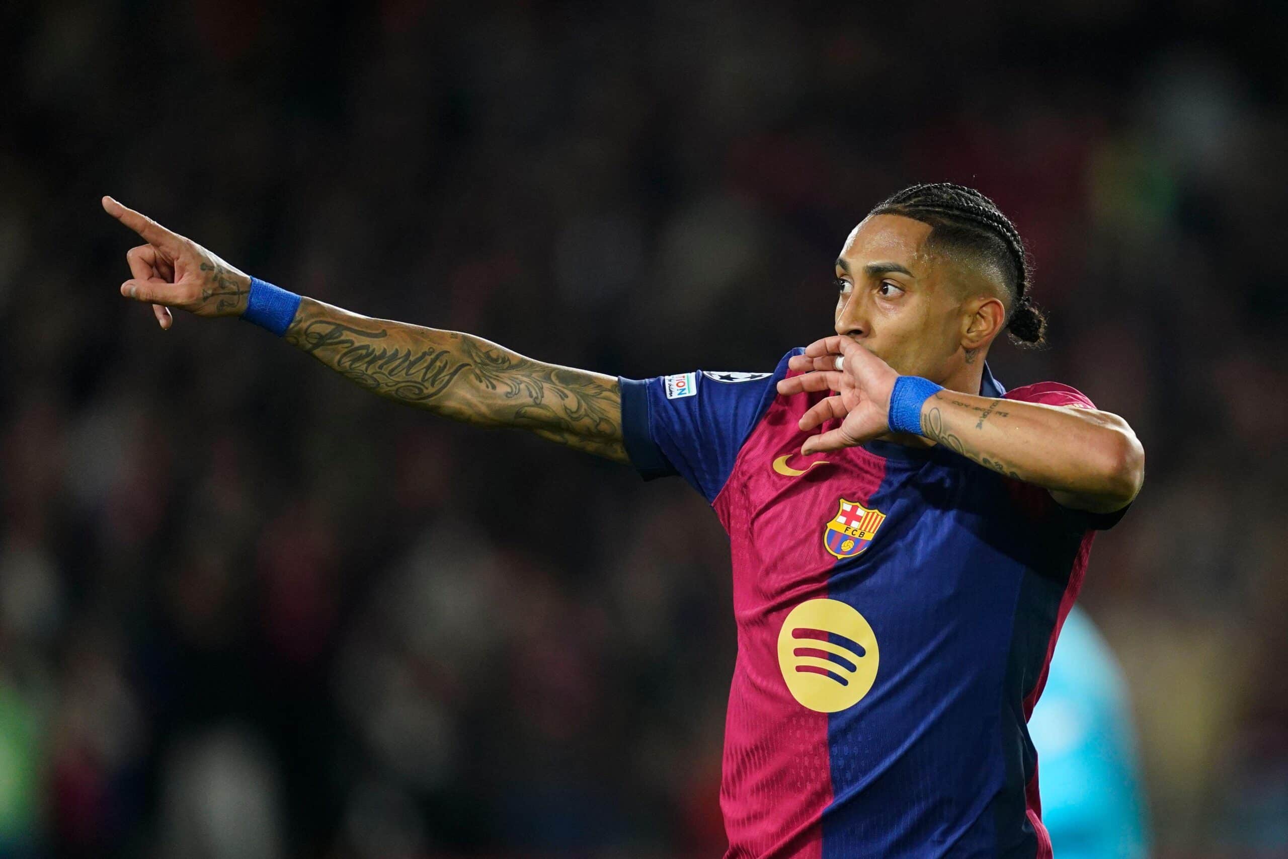 Raphinha renova contrato com o Barcelona até 2028; odds do próximo jogo