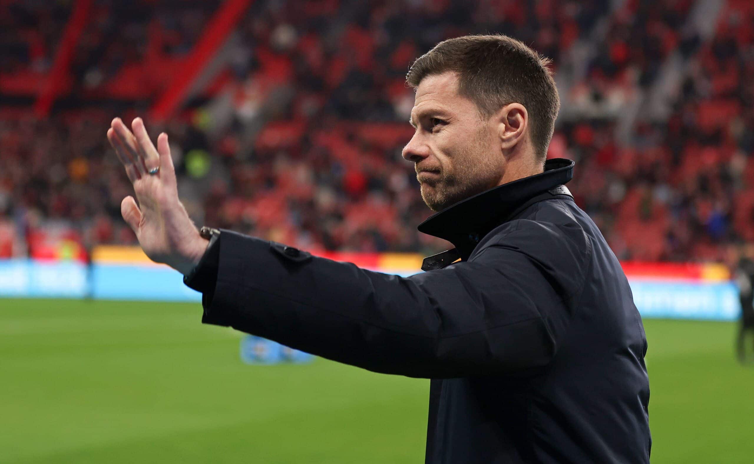 Xabi Alonso vai deixar o Bayer